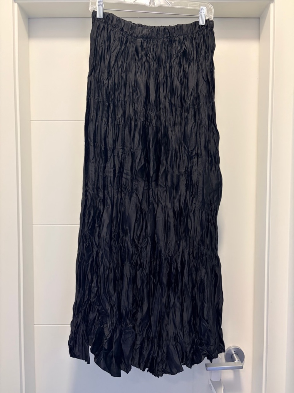 XL Black Crinkle Maxi Skirt - Women